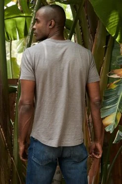 Velvet By Graham & Spencer Mens AMARO CREW NECK SLUB TEE