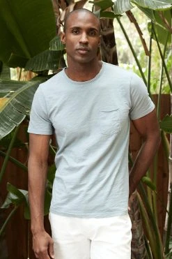 Velvet By Graham & Spencer Mens CHAD RAW EDGE COTTON SLUB POCKET TEE