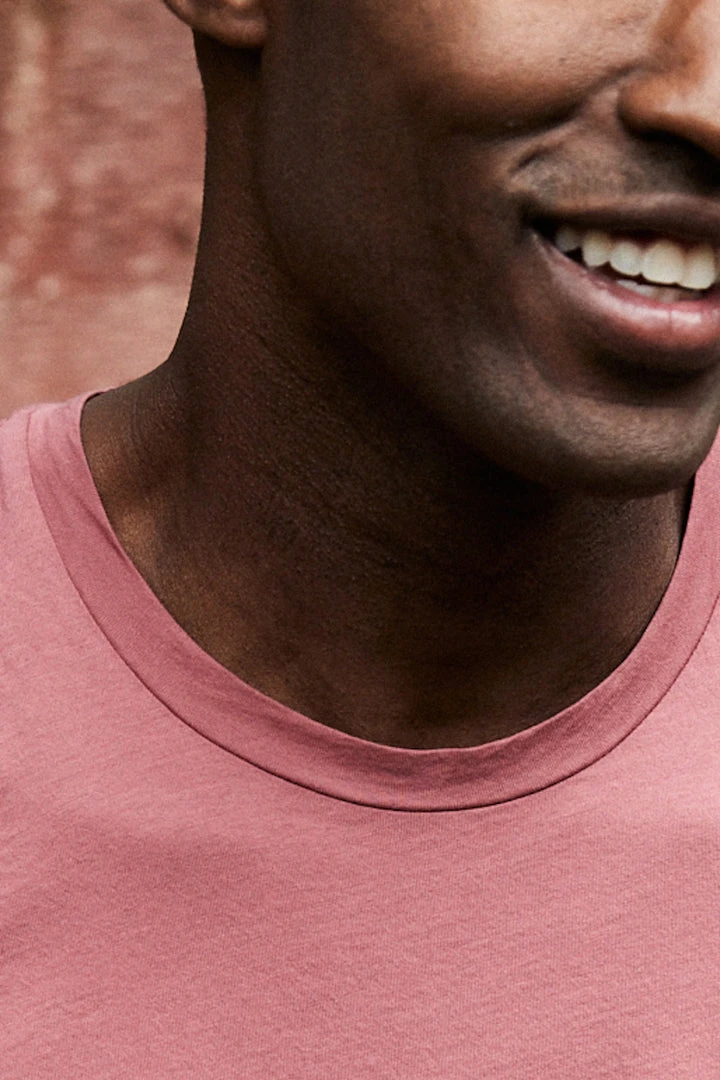 Velvet By Graham & Spencer HOWARD WHISPER CLASSIC CREW NECK TEE 5 Velvet By Graham & Spencer HOWARD WHISPER CLASSIC CREW NECK TEE