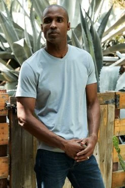 Velvet By Graham & Spencer SAMSEN WHISPER CLASSIC V-NECK TEE 57 Velvet By Graham & Spencer SAMSEN WHISPER CLASSIC V-NECK TEE