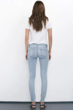 Velvet By Graham & Spencer TONI SKINNY JEAN Womens