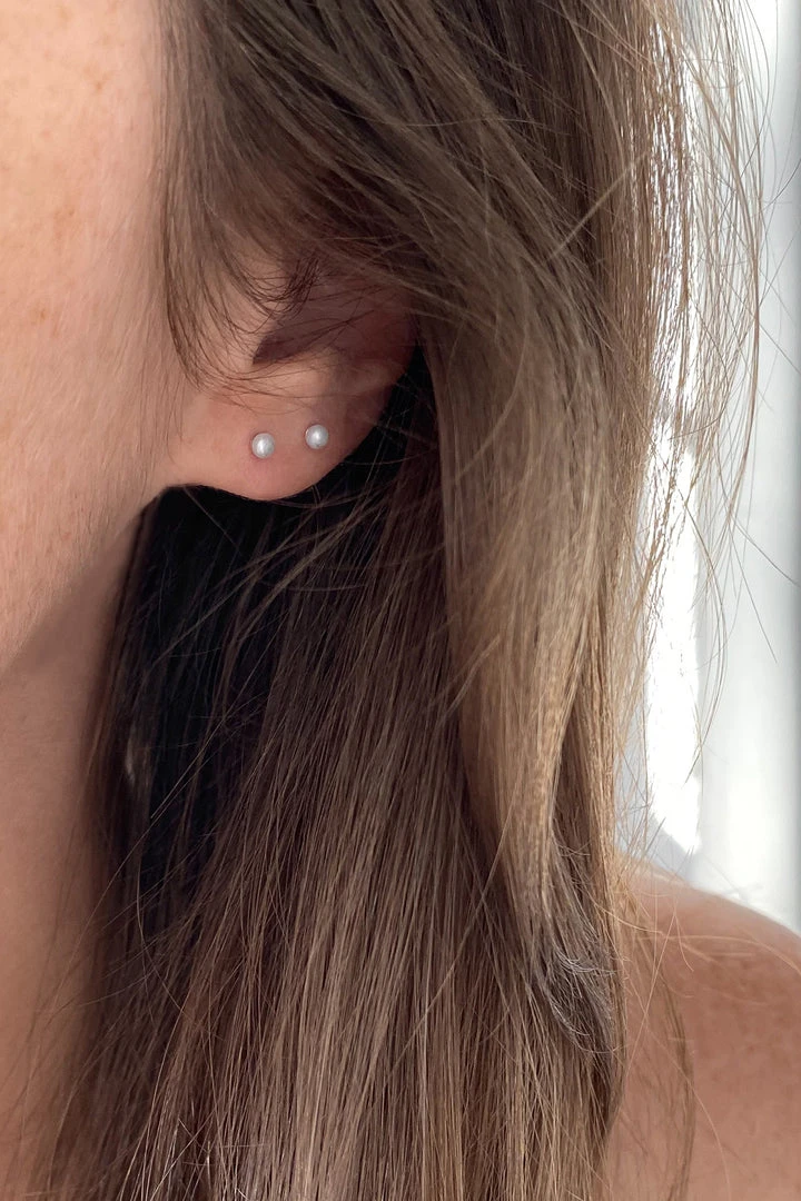 MINA STUD EARRINGS BY THATCH Womens 2 MINA STUD EARRINGS BY THATCH Womens