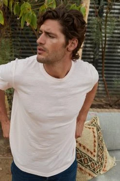 Velvet By Graham & Spencer Mens AMARO CREW NECK SLUB TEE