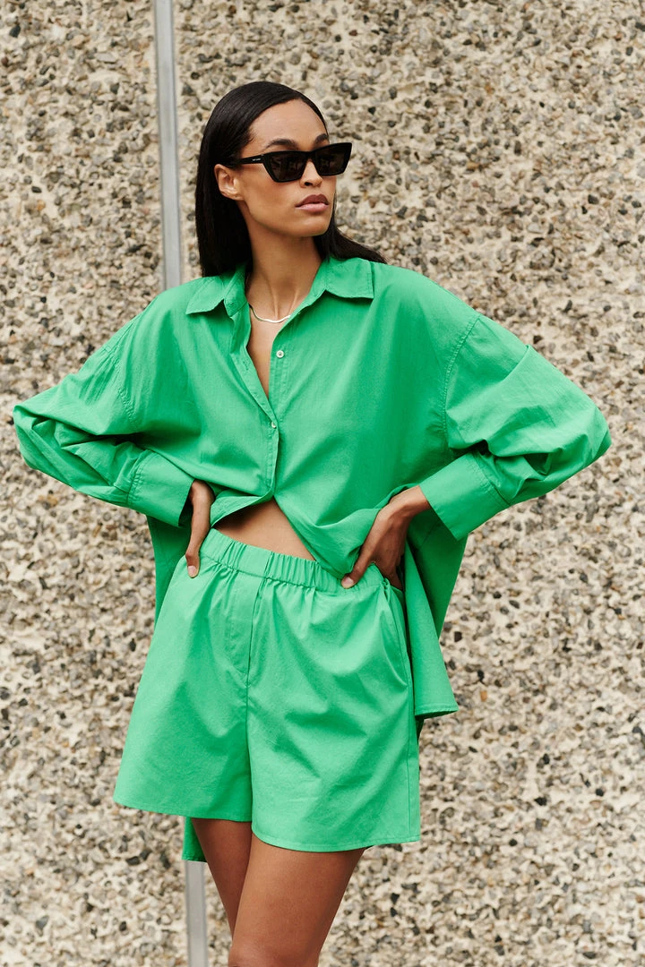 Velvet By Graham & Spencer Womens HOLLY HIGH RISE SHORT 1 Velvet By Graham & Spencer Womens HOLLY HIGH RISE SHORT