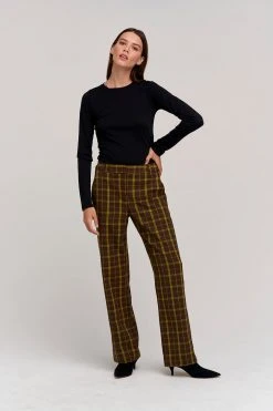 Velvet By Graham & Spencer ALLIE PLAID PANT