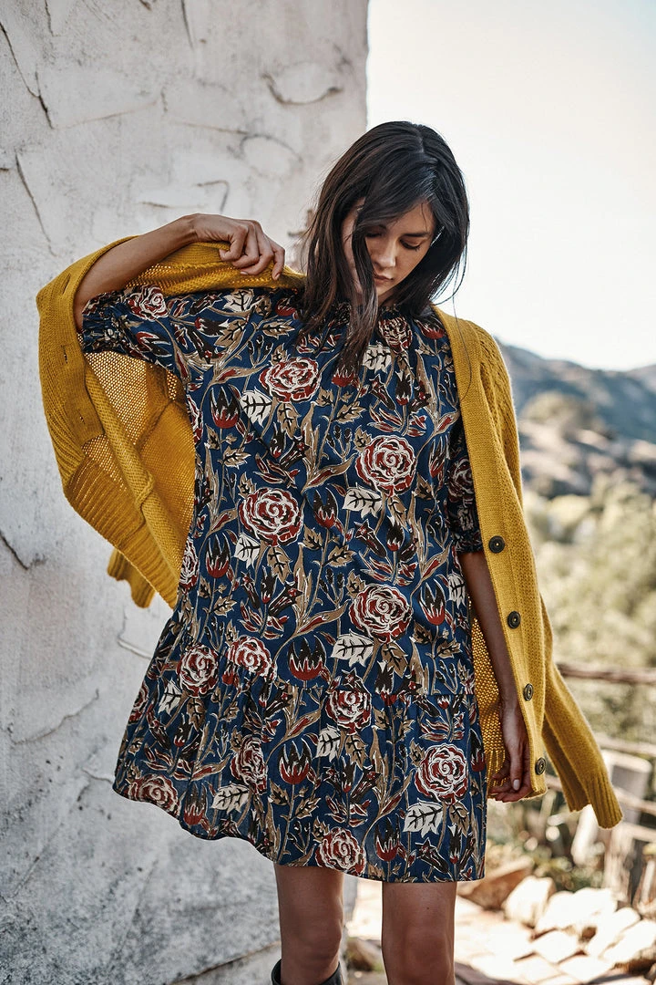 Velvet By Graham & Spencer Womens KIM BUTTON FRONT CARDIGAN 10 Velvet By Graham & Spencer Womens KIM BUTTON FRONT CARDIGAN