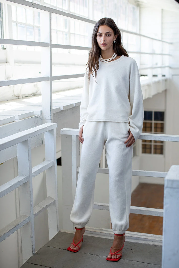 Velvet By Graham & Spencer ARISSA CROPPED SWEATSHIRT 2 Velvet By Graham & Spencer ARISSA CROPPED SWEATSHIRT