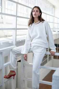 Velvet By Graham & Spencer Womens BELLE JOGGER