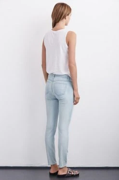 Velvet By Graham & Spencer TONI SKINNY JEAN Womens