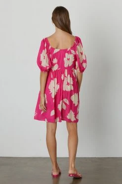 Velvet By Graham & Spencer Womens MAKENA TWIST FRONT PRINTED DRESS