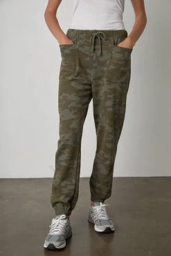 Velvet By Graham & Spencer SKYE CAMO SWEATPANT