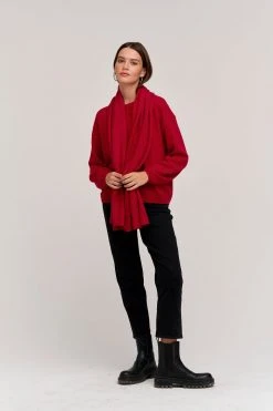 Velvet By Graham & Spencer BRYNNE CASHMERE CREW NECK SWEATER 47 Velvet By Graham & Spencer BRYNNE CASHMERE CREW NECK SWEATER