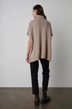 Velvet By Graham & Spencer CASSIA CASHMERE PONCHO