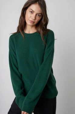 Velvet By Graham & Spencer BRYNNE CASHMERE CREW NECK SWEATER 38 Velvet By Graham & Spencer BRYNNE CASHMERE CREW NECK SWEATER