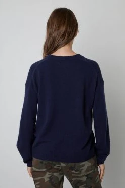 Velvet By Graham & Spencer BRYNNE CASHMERE CREW NECK SWEATER 14 Velvet By Graham & Spencer BRYNNE CASHMERE CREW NECK SWEATER
