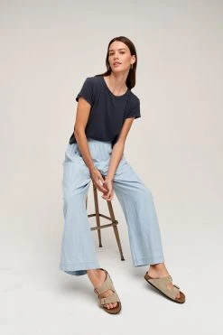 Velvet By Graham & Spencer BROOKLYN CHAMBRAY WIDE LEG PANT Womens 9 Velvet By Graham & Spencer BROOKLYN CHAMBRAY WIDE LEG PANT Womens