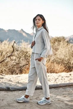 Velvet By Graham & Spencer Womens PARKER CROPPED CORDUROY BUTTON-UP SHIRT 7 Velvet By Graham & Spencer Womens PARKER CROPPED CORDUROY BUTTON-UP SHIRT