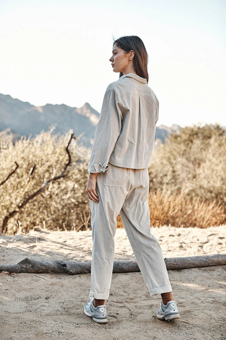 Velvet By Graham & Spencer Womens PARKER CROPPED CORDUROY BUTTON-UP SHIRT 4 Velvet By Graham & Spencer Womens PARKER CROPPED CORDUROY BUTTON-UP SHIRT