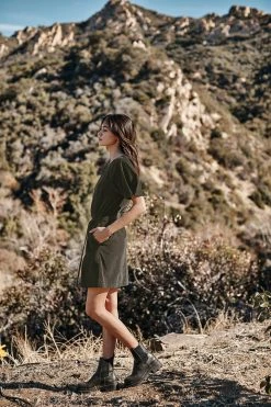 Velvet By Graham & Spencer Womens RYLEIGH CORDUROY DRESS