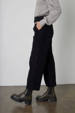 Velvet By Graham & Spencer VERA CORDUROY WIDE LEG PANT Womens 14 Velvet By Graham & Spencer VERA CORDUROY WIDE LEG PANT Womens