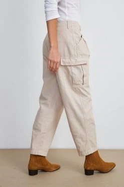 Velvet By Graham & Spencer BEV COTTON CANVAS CARGO PANT Womens 8 Velvet By Graham & Spencer BEV COTTON CANVAS CARGO PANT Womens