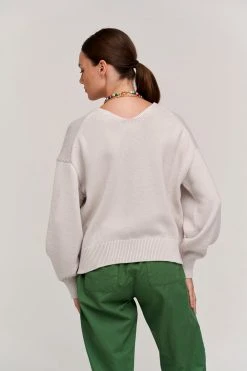 Velvet By Graham & Spencer BELINDA V-NECK SWEATER Womens 8 Velvet By Graham & Spencer BELINDA V-NECK SWEATER Womens