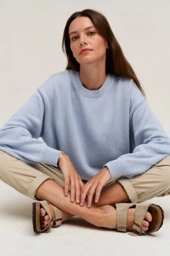 Velvet By Graham & Spencer Womens LAUREN CREW NECK SWEATER 18 Velvet By Graham & Spencer Womens LAUREN CREW NECK SWEATER