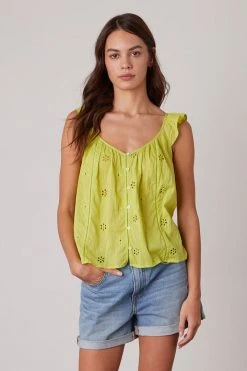 Velvet By Graham & Spencer Womens COCO COTTON EYELET TOP
