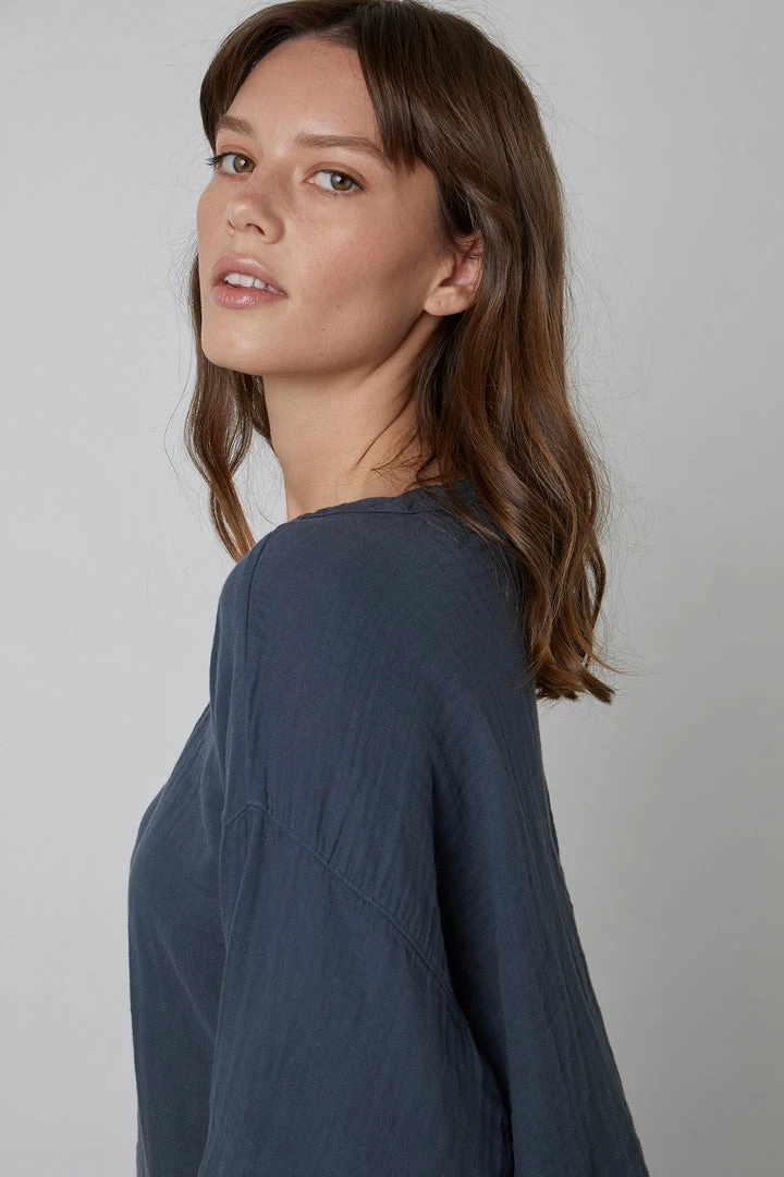 Velvet By Graham & Spencer CONNIE COTTON GAUZE BLOUSE 6 Velvet By Graham & Spencer CONNIE COTTON GAUZE BLOUSE