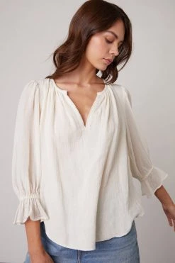Velvet By Graham & Spencer DITA COTTON GAUZE PEASANT TOP Womens
