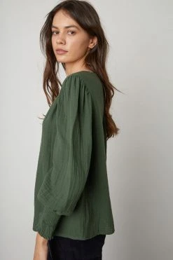 Velvet By Graham & Spencer Womens RYLEE COTTON GAUZE BLOUSE 8 Velvet By Graham & Spencer Womens RYLEE COTTON GAUZE BLOUSE