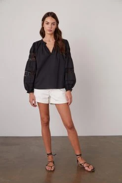 Velvet By Graham & Spencer TAYLER COTTON LACE BOHO TOP