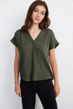 Velvet By Graham & Spencer Womens CARAH COTTON CONTRAST BLOUSE