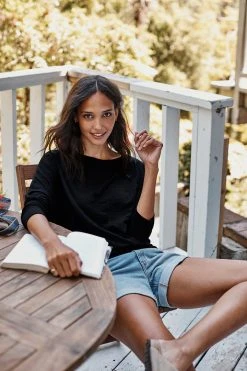 Velvet By Graham & Spencer JOSS DOLMAN SLEEVE TEE Womens 39 Velvet By Graham & Spencer JOSS DOLMAN SLEEVE TEE Womens