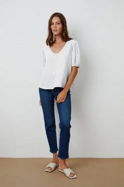 Velvet By Graham & Spencer Womens LOUISA PUFF SLEEVE TOP 20 Velvet By Graham & Spencer Womens LOUISA PUFF SLEEVE TOP