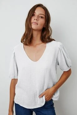 Velvet By Graham & Spencer Womens LOUISA PUFF SLEEVE TOP 19 Velvet By Graham & Spencer Womens LOUISA PUFF SLEEVE TOP