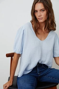 Velvet By Graham & Spencer Womens LOUISA PUFF SLEEVE TOP 28 Velvet By Graham & Spencer Womens LOUISA PUFF SLEEVE TOP