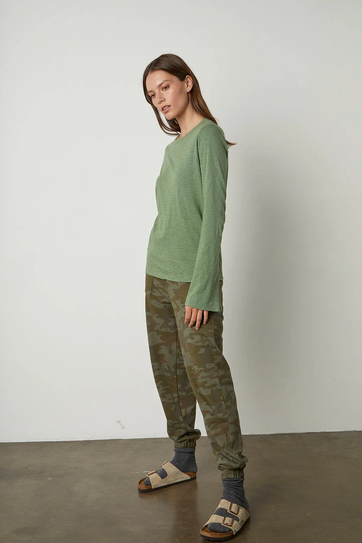 Velvet By Graham & Spencer SOFIA BELL SLEEVE TEE Womens 3 Velvet By Graham & Spencer SOFIA BELL SLEEVE TEE Womens