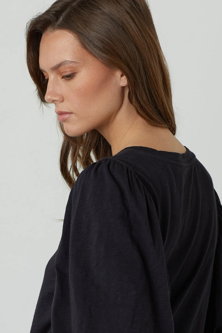 Velvet By Graham & Spencer Womens UMA PUFF SLEEVE TEE 5 Velvet By Graham & Spencer Womens UMA PUFF SLEEVE TEE