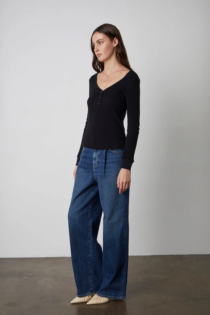 Velvet By Graham & Spencer Womens HILARY COTTON THERMAL HENLEY 7 Velvet By Graham & Spencer Womens HILARY COTTON THERMAL HENLEY