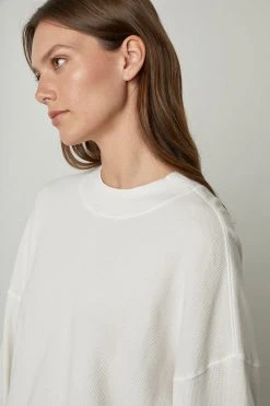 Velvet By Graham & Spencer PAIGE OVERSIZED COTTON THERMAL TEE Womens 9 Velvet By Graham & Spencer PAIGE OVERSIZED COTTON THERMAL TEE Womens