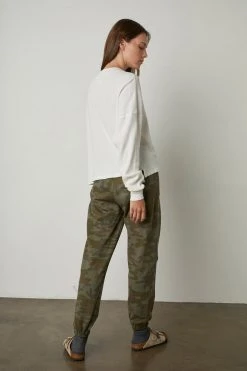 Velvet By Graham & Spencer PAIGE OVERSIZED COTTON THERMAL TEE Womens 7 Velvet By Graham & Spencer PAIGE OVERSIZED COTTON THERMAL TEE Womens