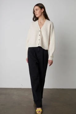 Velvet By Graham & Spencer FRIDA BUTTON FRONT CARDIGAN 16 Velvet By Graham & Spencer FRIDA BUTTON FRONT CARDIGAN