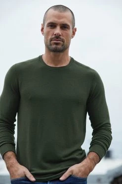 Velvet By Graham & Spencer BRONSON COZY JERSEY KNIT TOP Mens