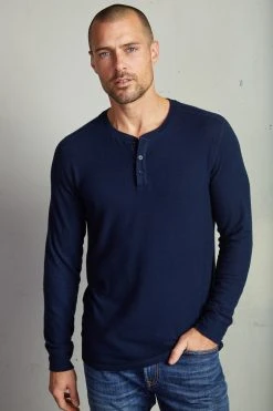Velvet By Graham & Spencer FAUST MARLED COZY JERSEY HENLEY Mens