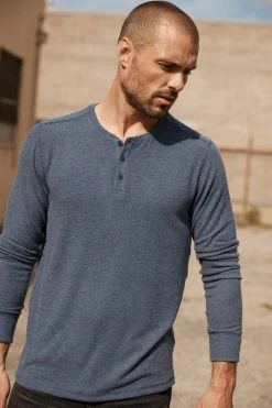 Velvet By Graham & Spencer FAUST MARLED COZY JERSEY HENLEY Mens