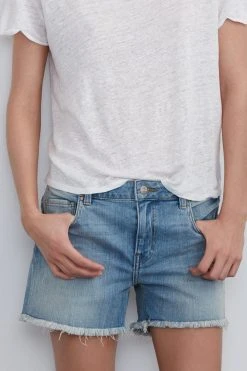 Velvet By Graham & Spencer Womens CINDY FRAYED HEM BOYFRIEND SHORTS 16 Velvet By Graham & Spencer Womens CINDY FRAYED HEM BOYFRIEND SHORTS