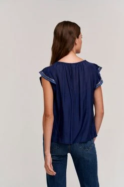 Velvet By Graham & Spencer MILAN CAP SLEEVE BLOUSE 10 Velvet By Graham & Spencer MILAN CAP SLEEVE BLOUSE