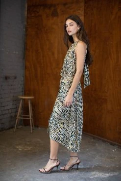 Velvet By Graham & Spencer EDANA PRINTED MAXI DRESS Womens