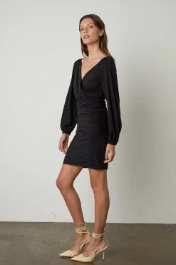 Velvet By Graham & Spencer Womens PARIS FAUX WRAP DRESS